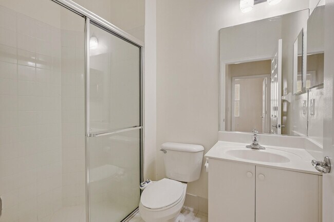 Building Photo - 10208 White Water Lily Way