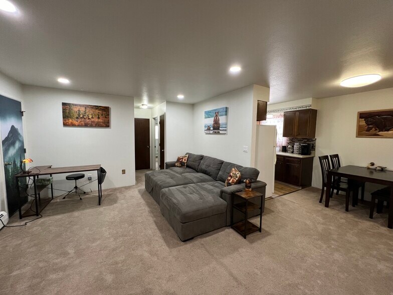 Building Photo - 2840 Telequana Dr