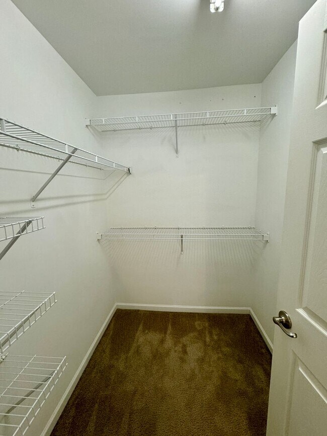 Building Photo - 3BR/2BA TOWNHOUSE IN BEREWICK - AVAILABLE ...