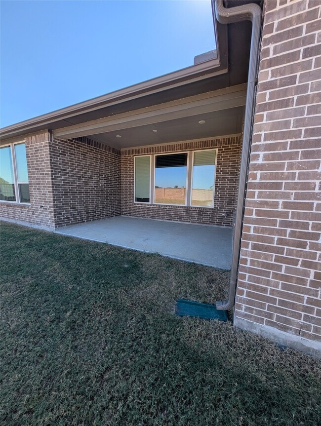 Building Photo - 13826 Arroyo Grande Dr