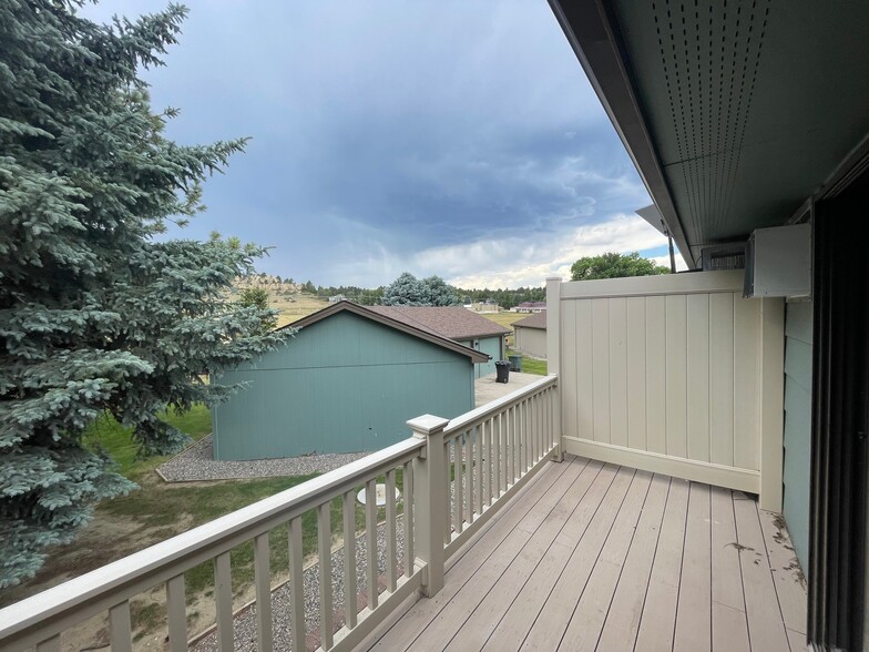Building Photo - 310 Moccasin Trail