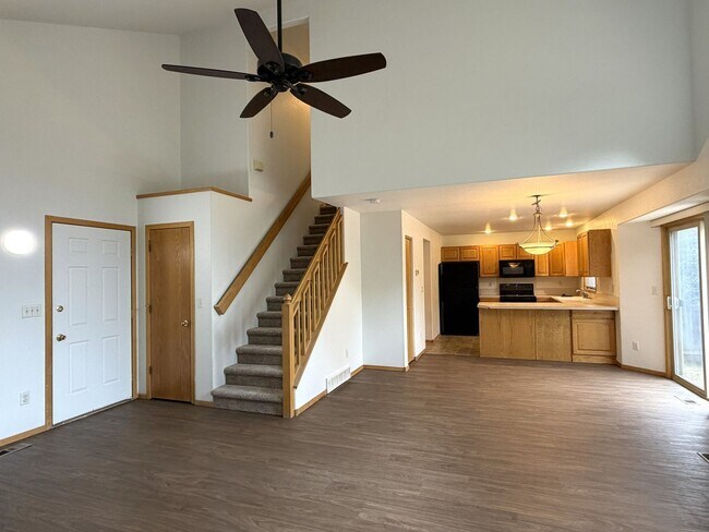 Building Photo - Elevated Living in Fort Collins – Stylish 3 Bed 3.5 Bath Home