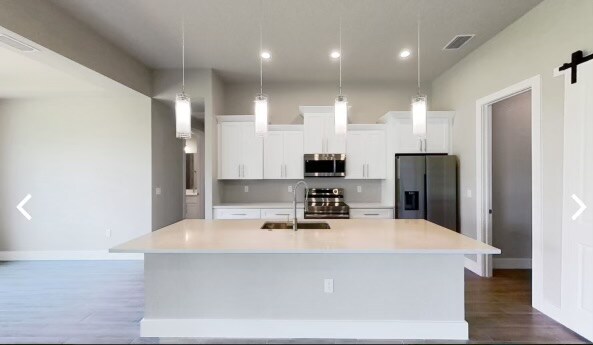 Building Photo - 2918 NW 8th Pl