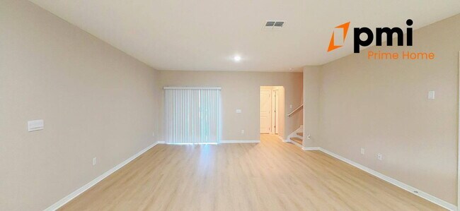 Building Photo - Charming 3-Bed Townhouse Retreat in Winter Garden – Spacious Living with 2.5 Baths!