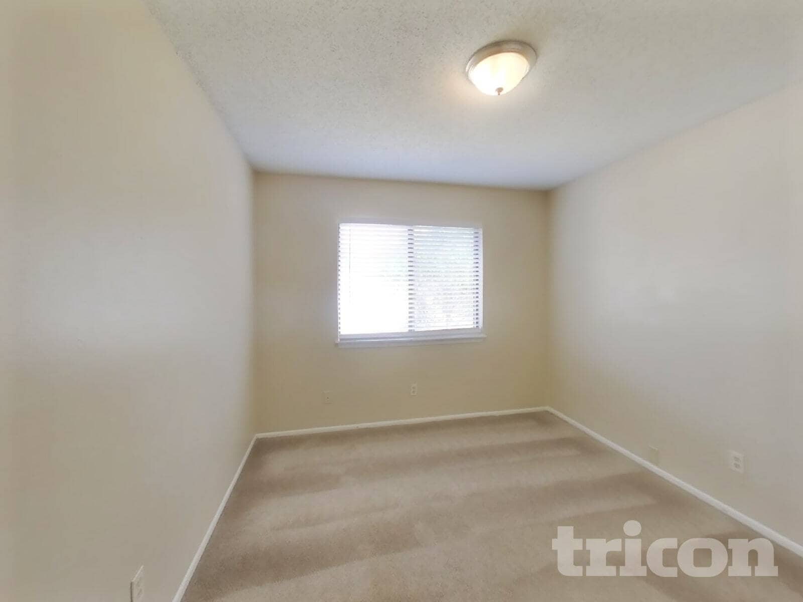 Building Photo - 13923 Flairwood St