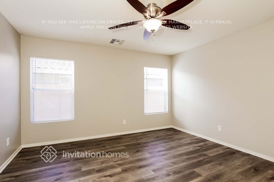 Building Photo - 11502 W Shaw Butte Dr