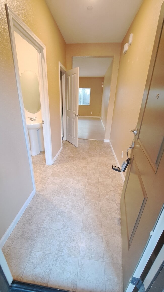 Building Photo - 120 Alboran Sea Cir