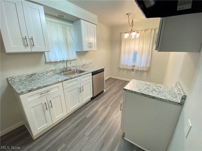 Building Photo - 3890 Colony Rd