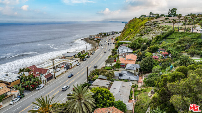 Building Photo - 21641 Pacific Coast Hwy