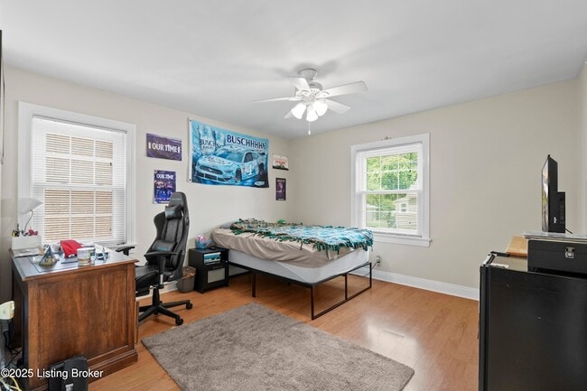 Building Photo - 726 Parkway Dr