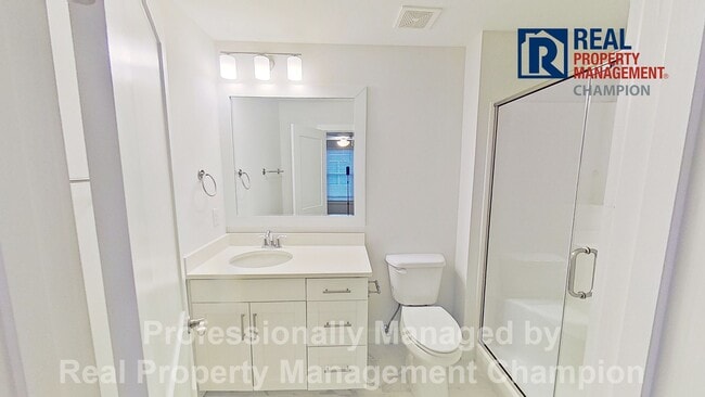 Building Photo - Newly Constructed Luxury Townhomes in Porters Neck