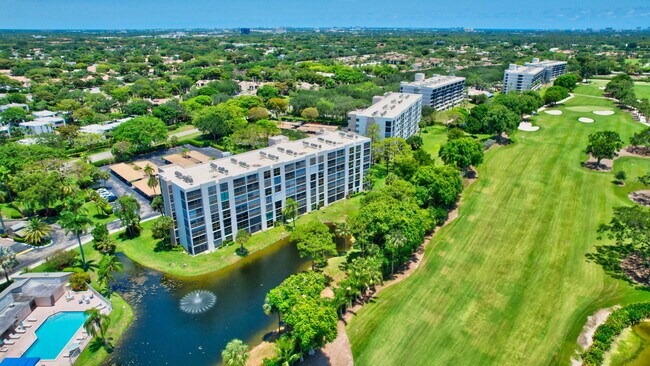 Building Photo - 6562 Boca Del Mar Dr
