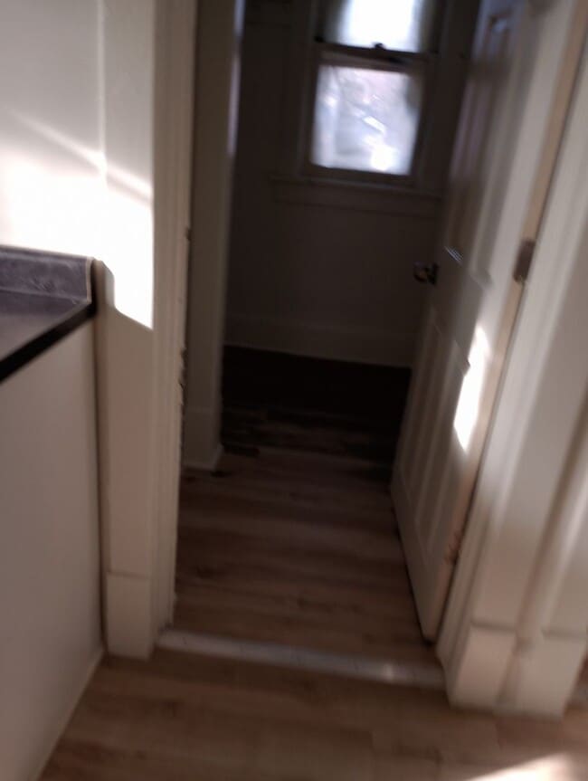 Building Photo - 615 Rebecca St