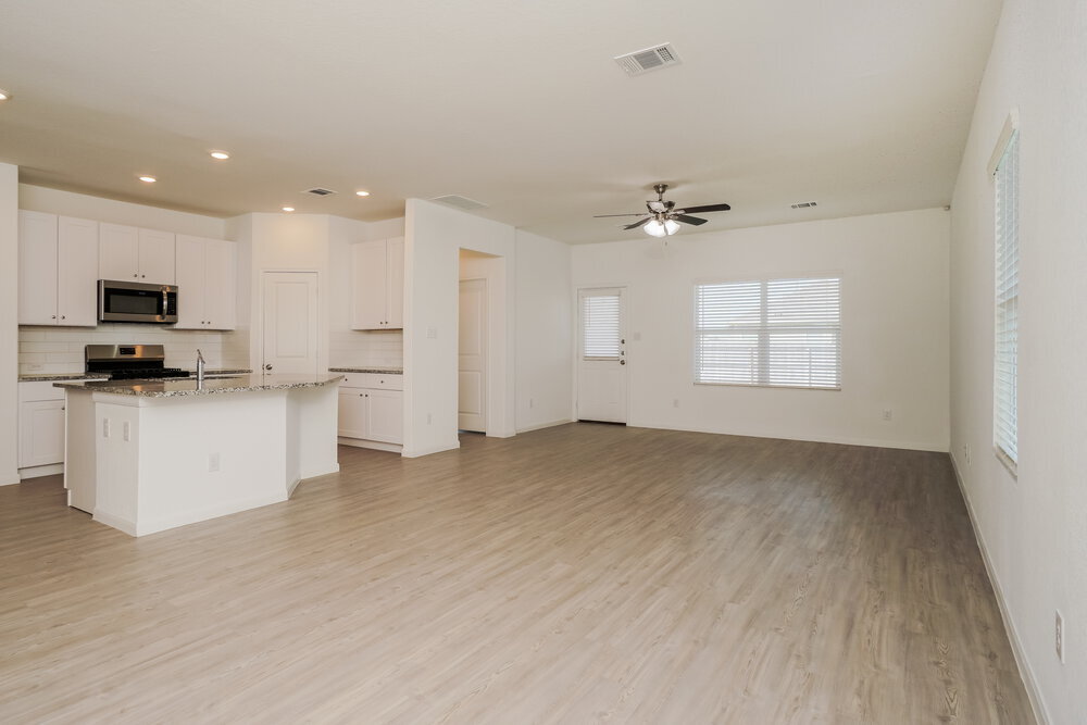Building Photo - 1217 White Willow
