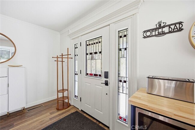 Building Photo - 528 Brentwood Dr