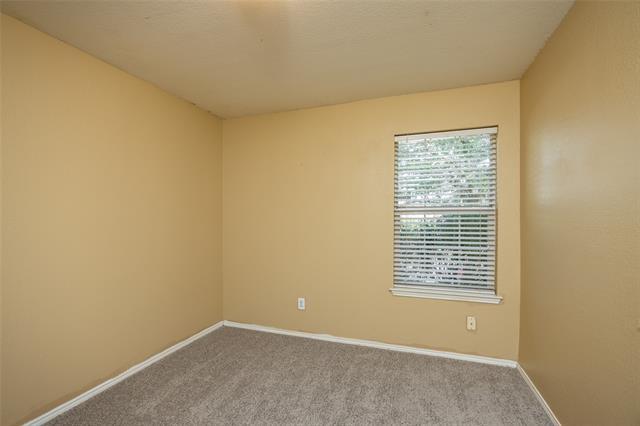 Building Photo - 112 Bushel Ln