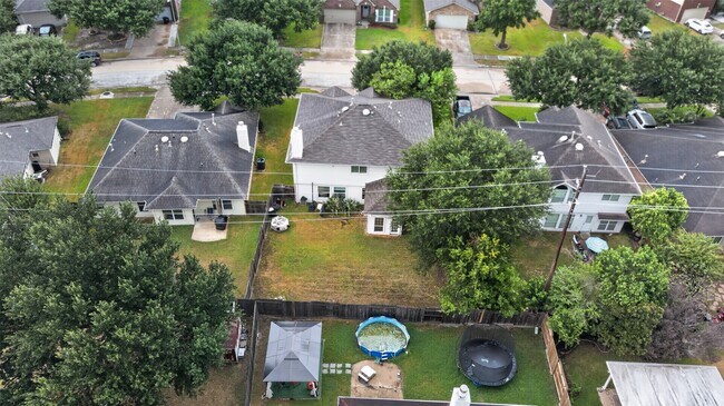 Building Photo - 20823 Oak Rain Ct