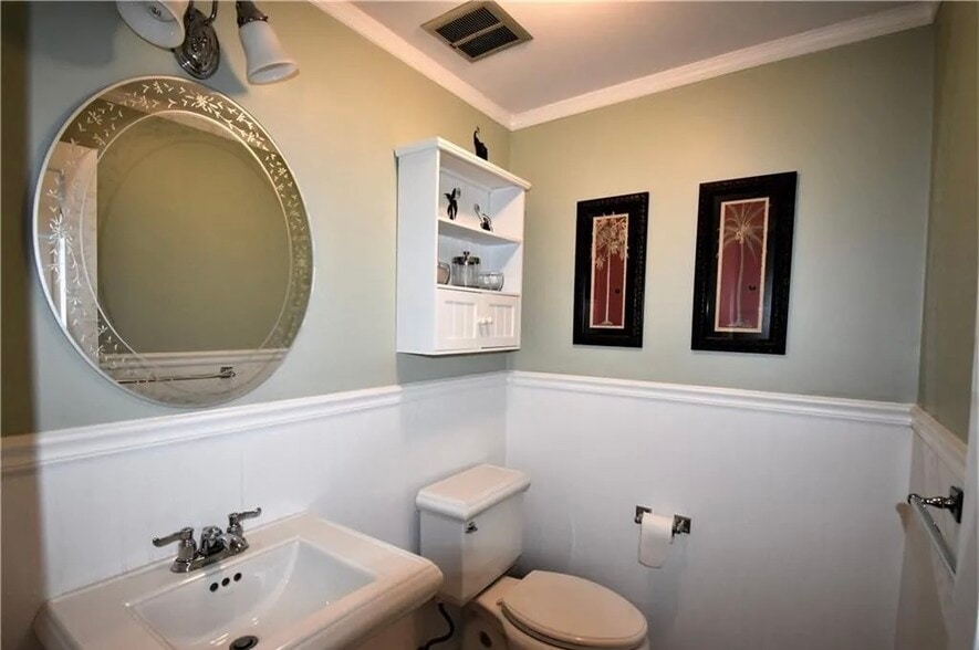 Half Bath 1st floor - 25 Shelter Rock Rd