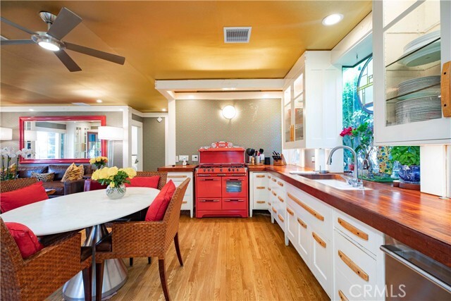 Building Photo - 195 S Parkwood Ave