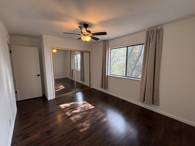 Building Photo - 17554 Patricia Way