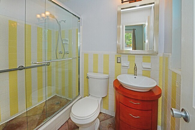 Building Photo - 3180 NW 6th Ave