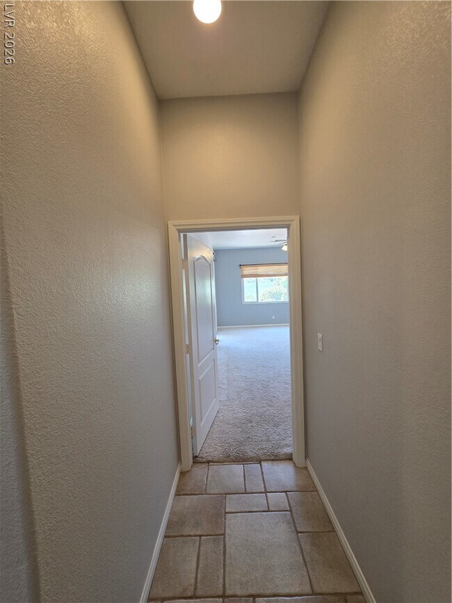 Building Photo - 6323 Mahogany Peak Ave