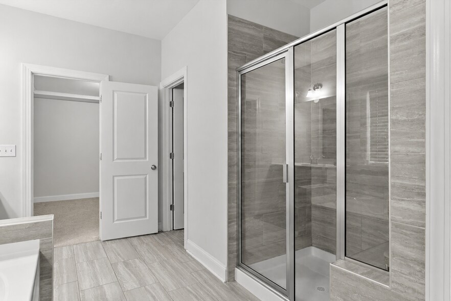 Building Photo - 736 Precipice Way