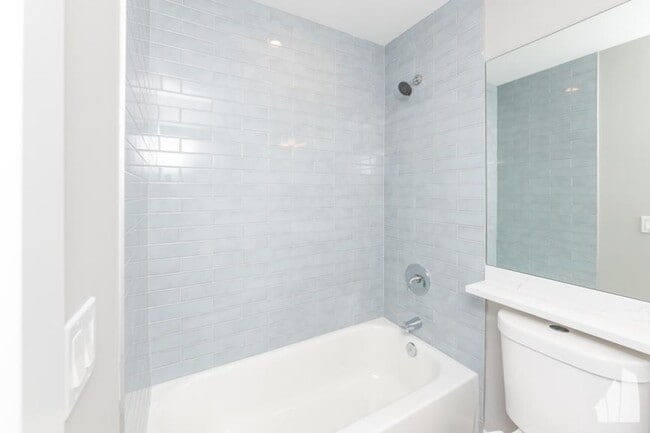 Building Photo - 1 bedroom in Chicago IL 60613