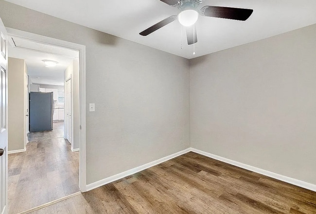 Building Photo - Sleepy Hollow- 3Bedroom 2Bathroom for rent