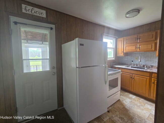 Building Photo - 3098 State Rte 26