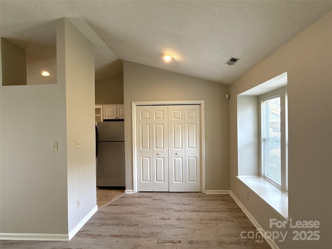 Building Photo - 2720 Von Thuringer Ct