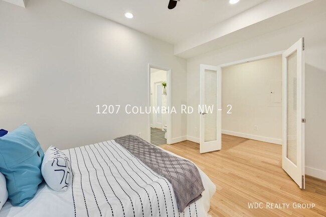Building Photo - 1207 Columbia Rd NW