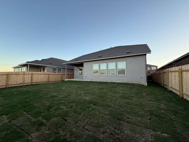 Building Photo - 18022 Lark Sparrow Dr