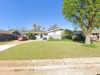Building Photo - 3617 N Shadywood Dr
