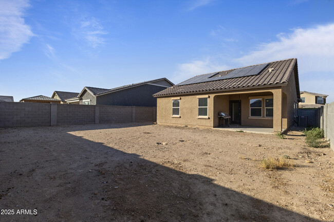 Building Photo - 20249 W Woodlands Ave