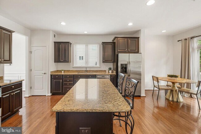 Building Photo - 406 Bricker Dr