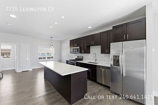 Building Photo - 7735 Lexington Ct