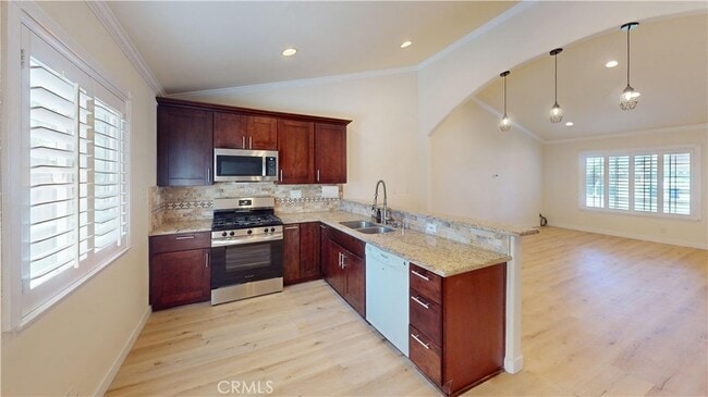 Building Photo - 10664 Harmony Dr