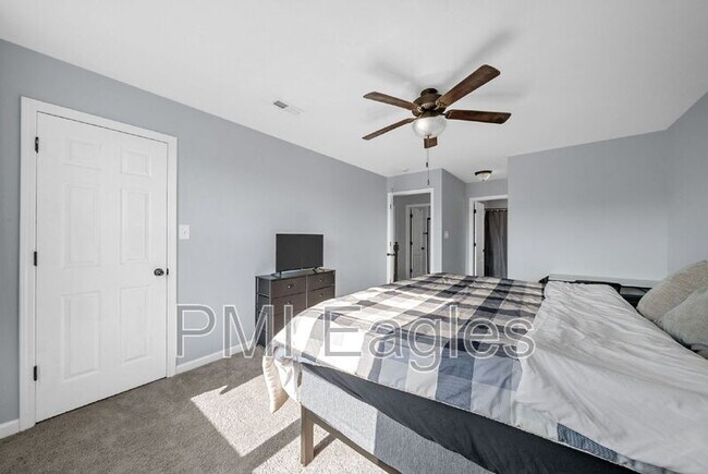 Building Photo - 3815 Harvest Ridge