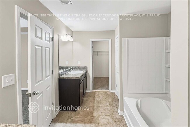 Building Photo - 5817 Bradshaw Ct