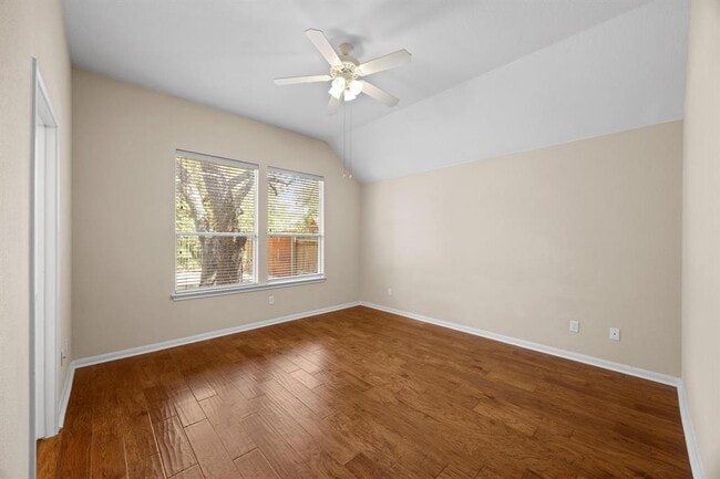 Building Photo - 3808 Noe Ln