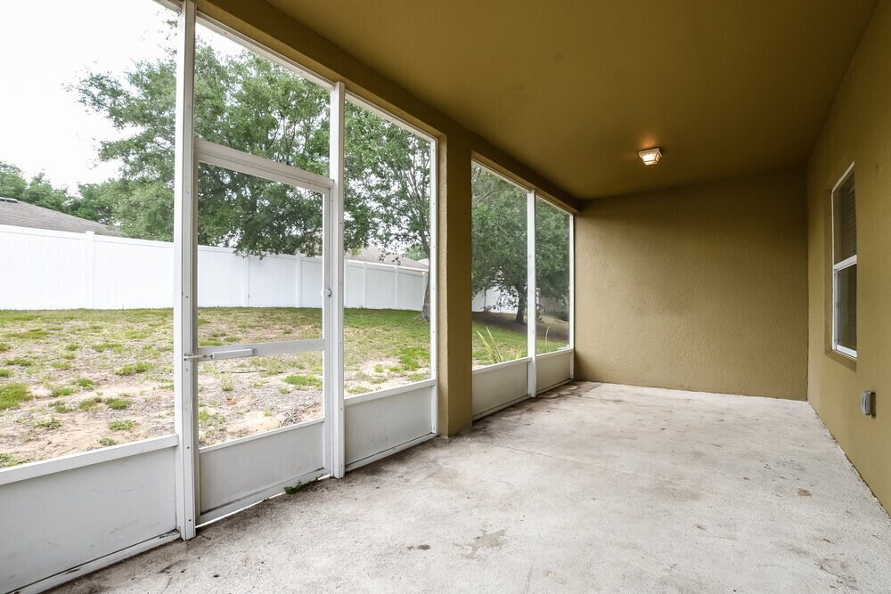 Building Photo - 418 Hammerstone Ave