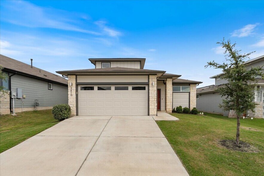 Primary Photo - 7410 Sagira Path