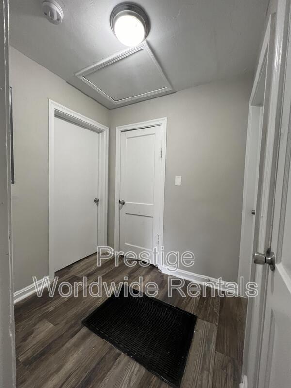 Building Photo - 3104 Morehouse St