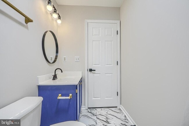 Building Photo - 8 Katurah Ln