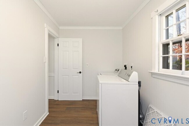 Building Photo - 115 Big Meadows Terrace