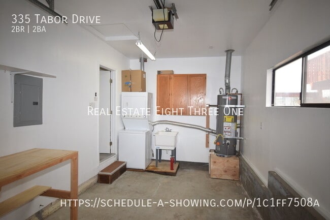 Building Photo - 335 Tabor Dr