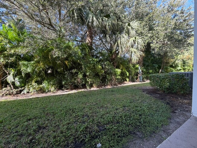 Building Photo - 329 Bella Sol Way