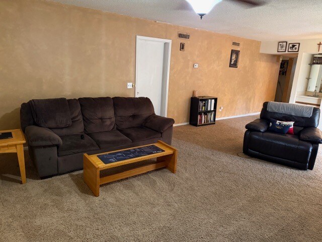 Building Photo - 972 Seabreeze Ave