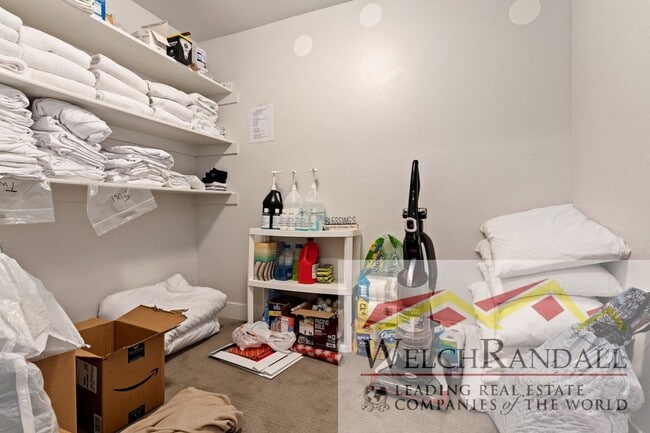 Building Photo - Beautiful Twin Home for Rent in Orem, Avai...
